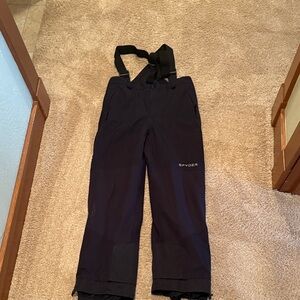 Spyder Black ski pant.  Boys Size 16